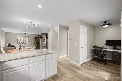 11810 14th Avenue W #14, Everett, WA 98204 - Photo 8