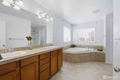 6398 Juanita Circle NE, Bremerton, WA 98311 - Photo 18