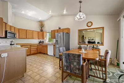 131 Latigo Lane, Yakima, WA 98901 - Photo 18