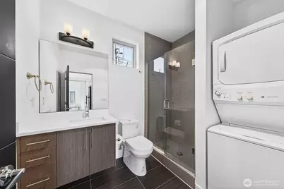 6320 36th Avenue SW, Seattle, WA 98126 - Photo 32