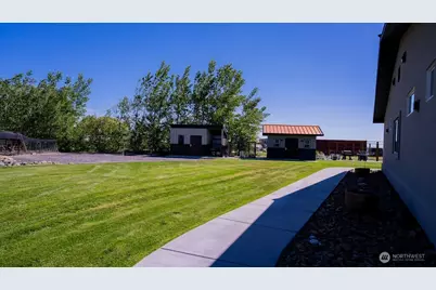 3962 Road F NE, Moses Lake, WA 98837 - Photo 28