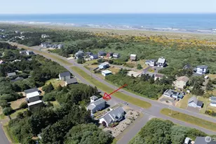 604 Ocean Shores Blvd SW, Ocean Shores, WA 98569 - Photo 2