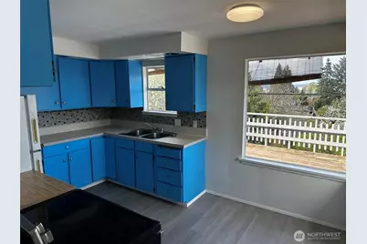 5321 47th Avenue SW, Seattle, WA 98136 - Photo 4