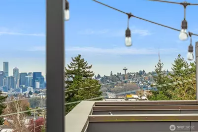 908 N 46th Street #F, Seattle, WA 98103 - Photo 20