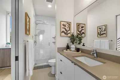 908 N 46th Street #F, Seattle, WA 98103 - Photo 16