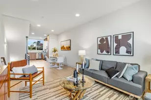 908 N 46th St, Seattle, WA 98103 - Photo 4