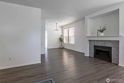 14429 Riverwalk Drive E, Sumner, WA 98390 - Photo 6