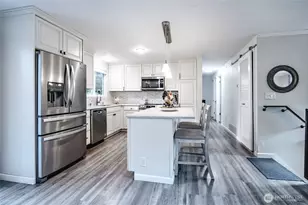 3515 W Tapps Dr E, Lake Tapps, WA 98391 - Photo 8