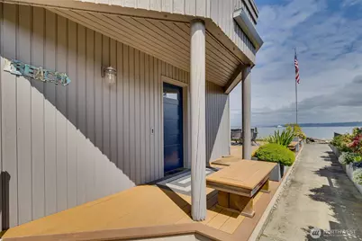 6779 Columbia Beach Drive, Clinton, WA 98236 - Photo 8