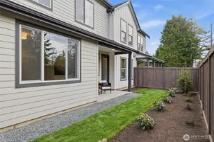 414 222nd Pl SE, Sammamish, WA 98074 - Photo 14