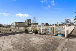 525 Belmont Ave E, Seattle, WA 98102 - Photo 26