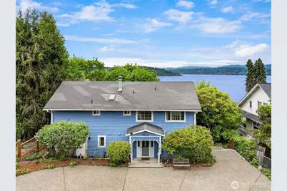 9823 Arrowsmith Avenue S, Seattle, WA 98118 - Photo 1
