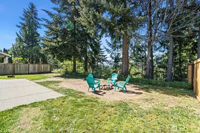 18323 121st Street E, Bonney Lake, WA 98391 - Photo 32