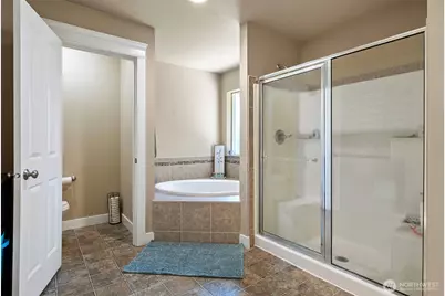 18323 121st Street E, Bonney Lake, WA 98391 - Photo 18
