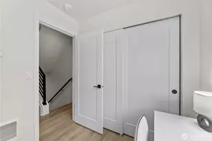 1118 16th Ave, Seattle, WA 98122 - Photo 16