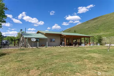 446 Rendezvous Road, Winthrop, WA 98862 - Photo 32
