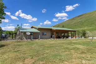 446 Rendezvous Rd, Winthrop, WA 98862 - Photo 32