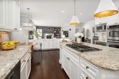 27212 SE 12th Place, Sammamish, WA 98075 - Photo 12