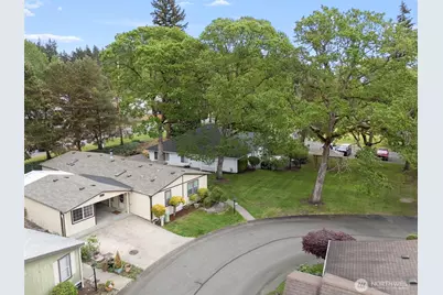 1829 137th Street E #101, Tacoma, WA 98445 - Photo 2