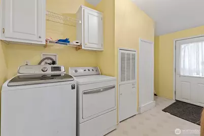 1829 137th Street E #101, Tacoma, WA 98445 - Photo 20