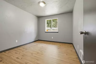 122 Raintree Loop SE, Rainier, WA 98576 - Photo 18