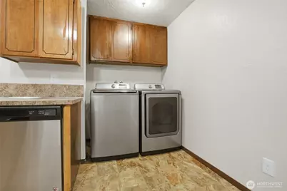 122 Raintree Loop SE, Rainier, WA 98576 - Photo 8