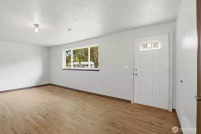 122 Raintree Loop SE, Rainier, WA 98576 - Photo 4