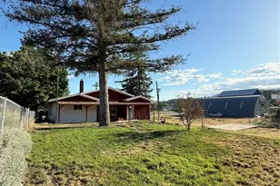 201 E Dewberry, Omak, WA 98841 - Photo 2