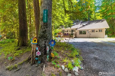 7036 Rainier Way, Glacier, WA 98244 - Photo 2