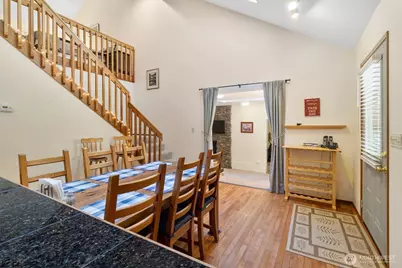 7036 Rainier Way, Glacier, WA 98244 - Photo 8