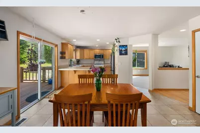 29328 318th Avenue SE, Ravensdale, WA 98051 - Photo 8