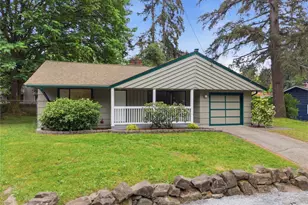 1013 NE 126th St, Seattle, WA 98125 - Photo 4