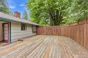 1013 NE 126th St, Seattle, WA 98125 - Photo 34