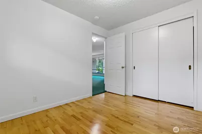 1013 NE 126th Street, Seattle, WA 98125 - Photo 14