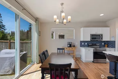 553 NE Nantucket Street, Bremerton, WA 98310 - Photo 10