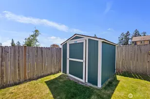 553 NE Nantucket St, Bremerton, WA 98310 - Photo 34