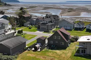 2633 Sunlight Beach Rd, Clinton, WA 98236 - Photo 1