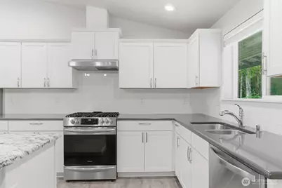5170 Independence Place SW, Port Orchard, WA 98367 - Photo 10