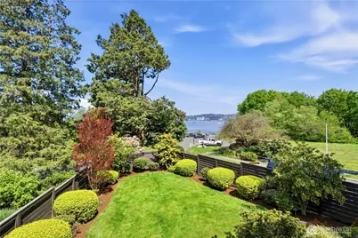 1311 Palm Avenue SW, Seattle, WA 98116 - Photo 34