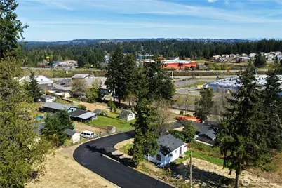 126 Lilac Lane, Bremerton, WA 98312 - Photo 2