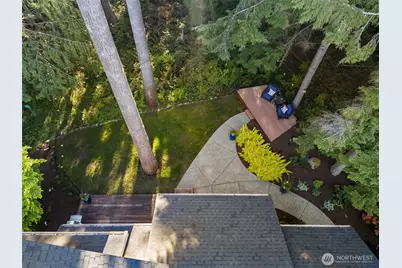 10173 NE Garibaldi Loop, Bainbridge Island, WA 98110 - Photo 30
