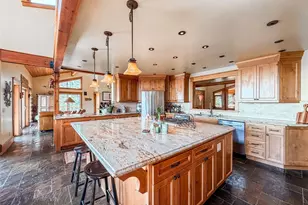 726 Pine Ridge Dr, Orcas Island, WA 98279 - Photo 6