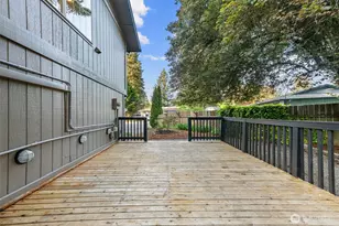 136 Rainier Acres Rd SE, Rainier, WA 98576 - Photo 36