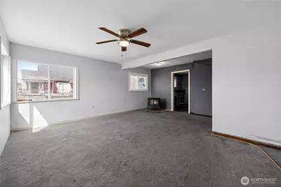 2008 Pacific Avenue, Aberdeen, WA 98520 - Photo 8