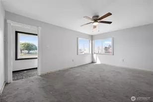 2008 Pacific Ave, Aberdeen, WA 98520 - Photo 6