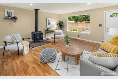 570 SE Andrews Street, Issaquah, WA 98027 - Photo 4