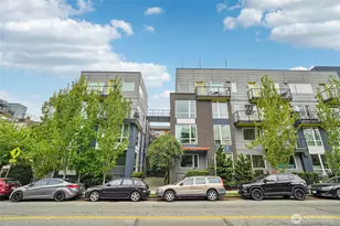 121 12th Ave E, Seattle, WA 98102 - Photo 2