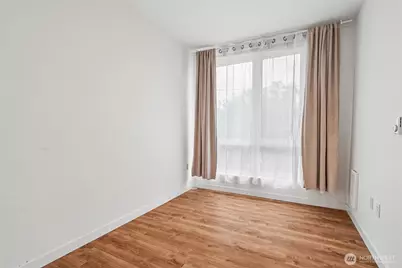 121 12th Avenue E #406, Seattle, WA 98102 - Photo 16