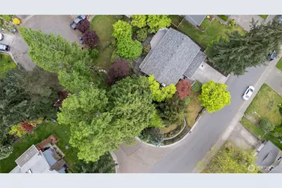 22232 4th Place W, Bothell, WA 98021 - Photo 34