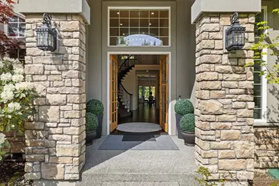 5927 178th Court SE, Bellevue, WA 98006 - Photo 4